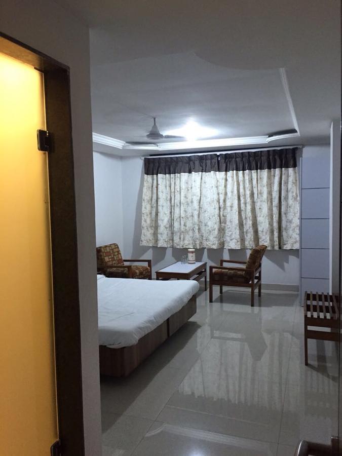 Sarovar Hotel Visakhapatnam Exterior photo